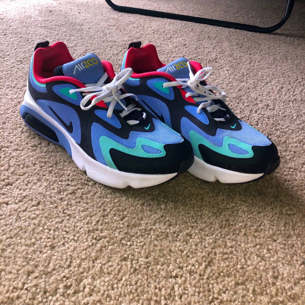 Nike Air Max 200